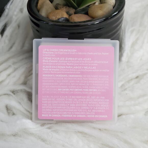 Mary Kay Peach Shimmer Lip Cheek Cream Blush - Picture 2 of 3